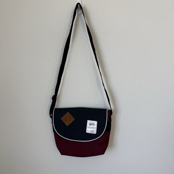 anello Handbags - Anello Western' It Messenger‎ Crossbody Bag Burgundy Navy Colorblock, OS
